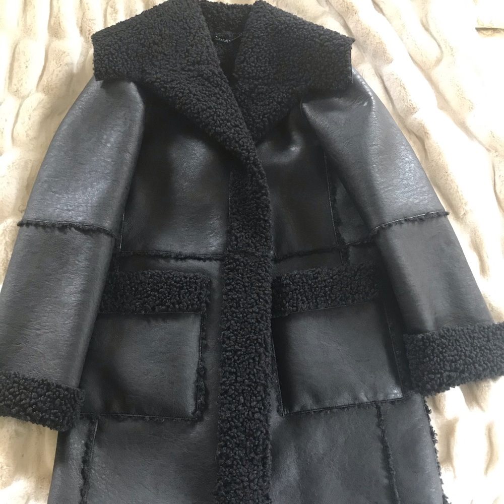 ELIE TAHARI ROSIE COAT